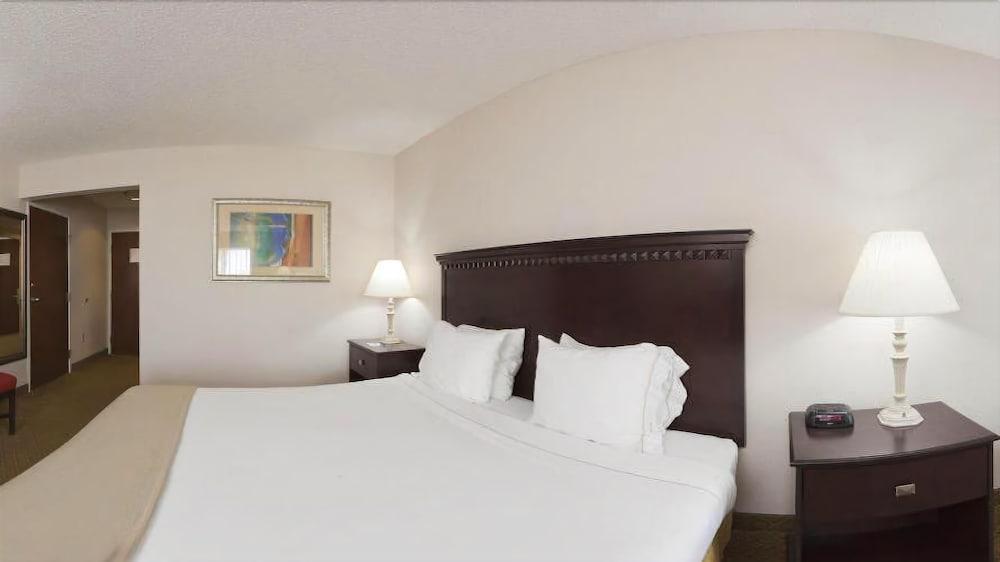 Holiday Inn Express Hotel & Suites Kinston By Ihg Eksteriør bilde