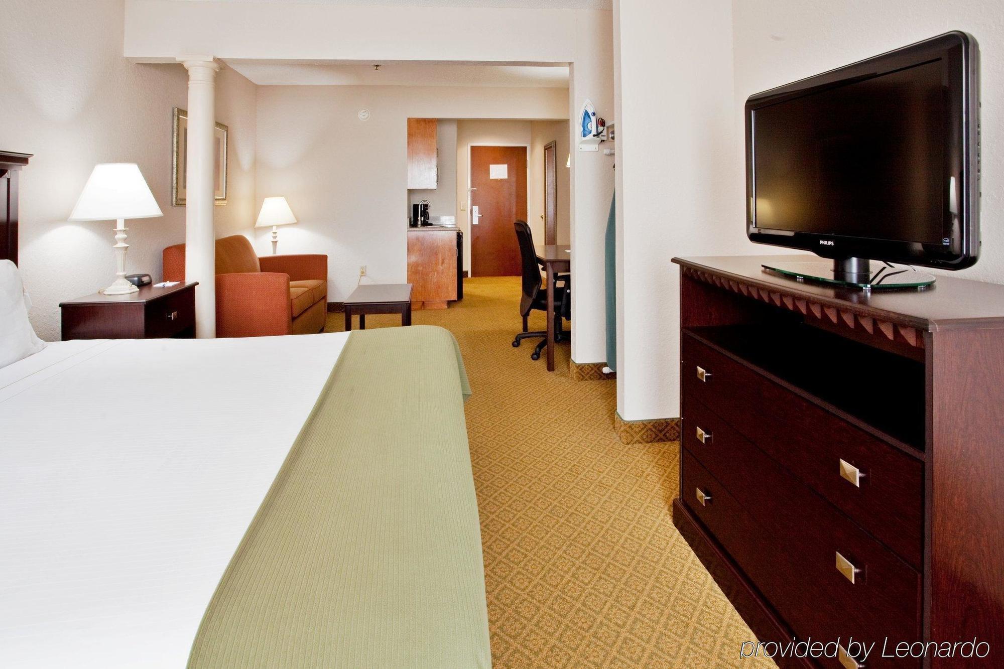 Holiday Inn Express Hotel & Suites Kinston By Ihg Rom bilde